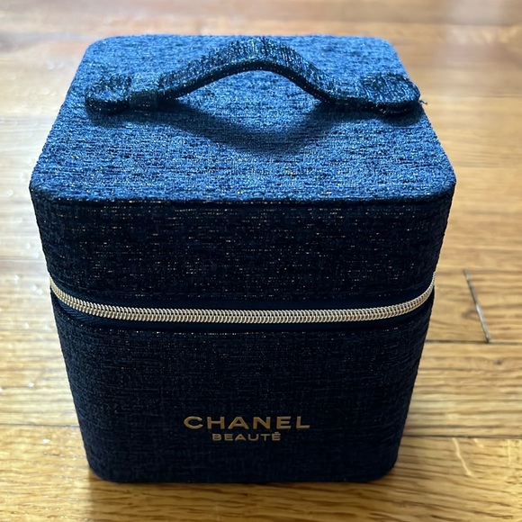 CHANEL Accessories - Chanel navy blue box vanity